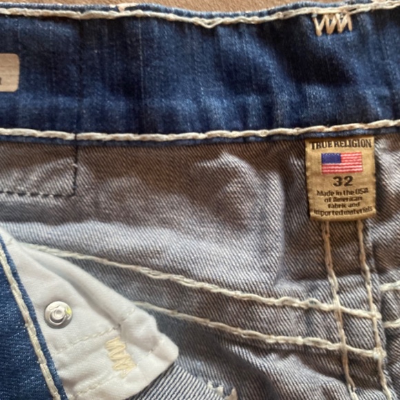 True Religion Men’s shorts - Picture 3 of 9